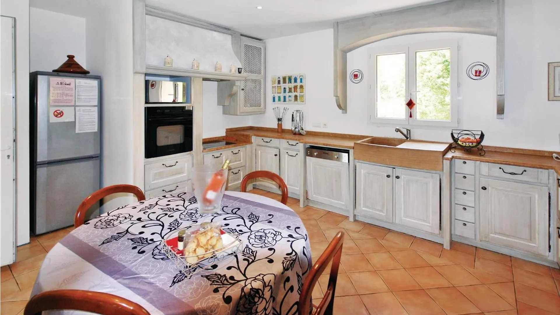 Amazing Home In Salernes With Wifi 0*,